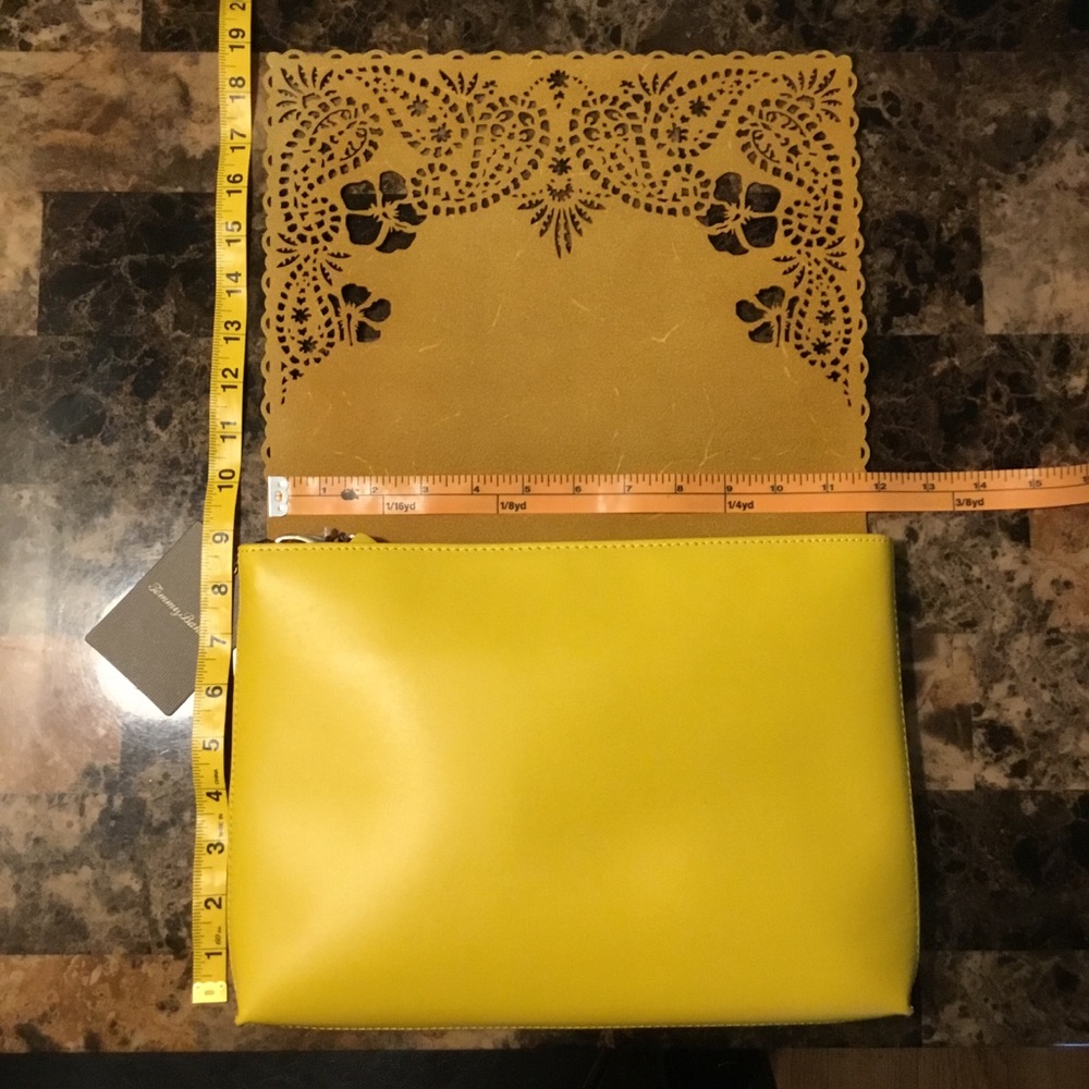 🆕 TOMMY BAHAMA Laser Lace Clutch - Picture 14 of 16